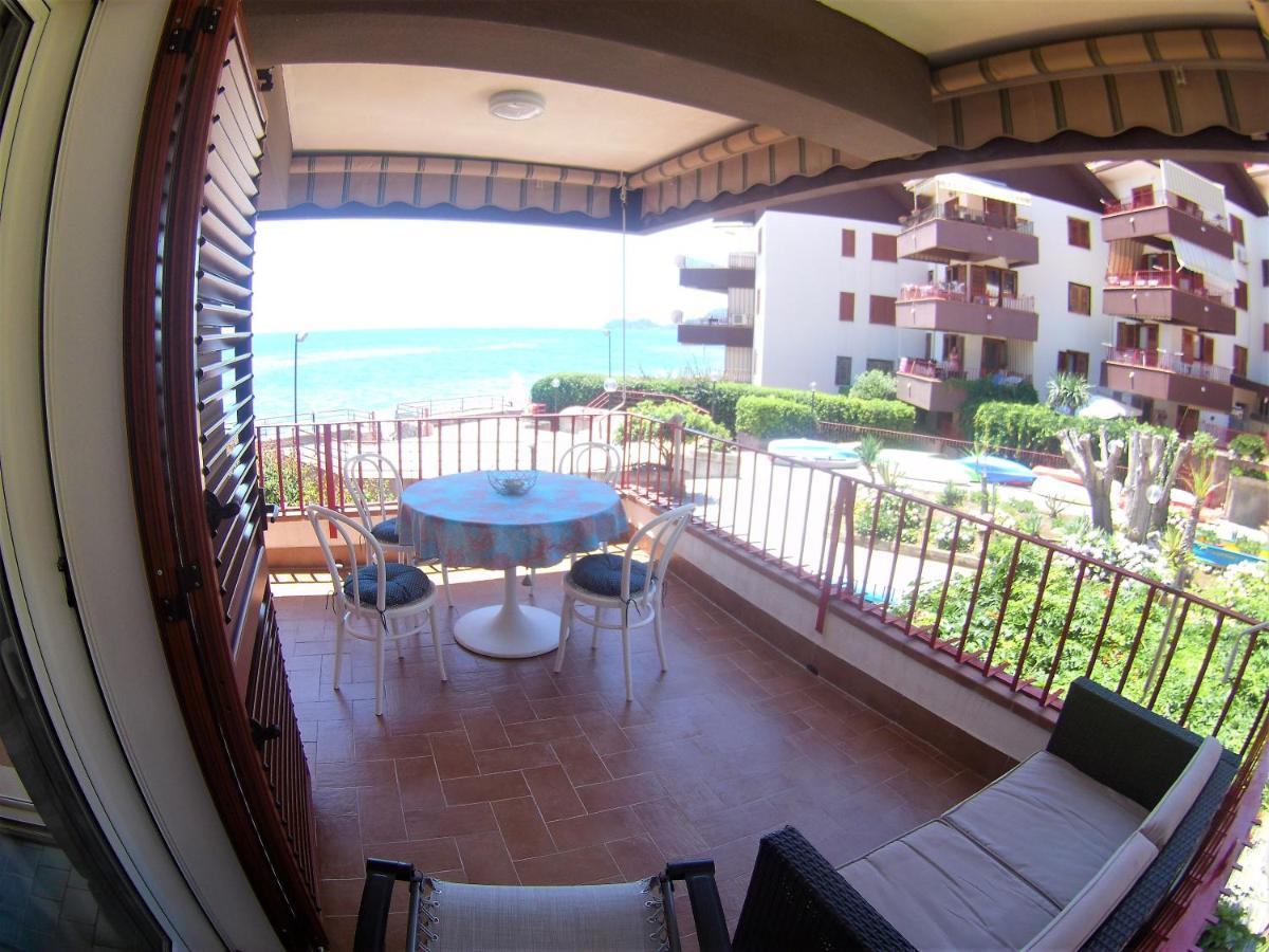 Sea Beach Taormina Apartment Letojanni Exteriér fotografie