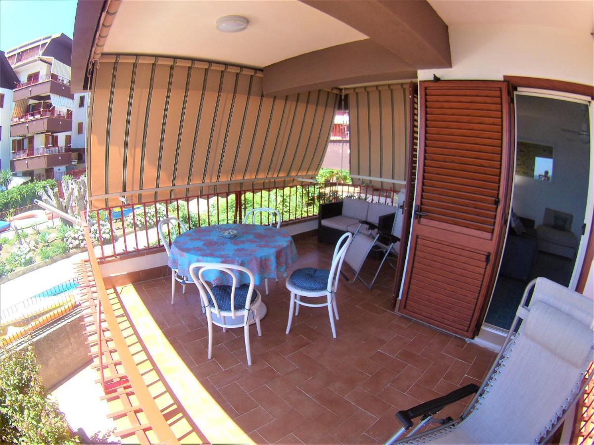 Sea Beach Taormina Apartment Letojanni Exteriér fotografie